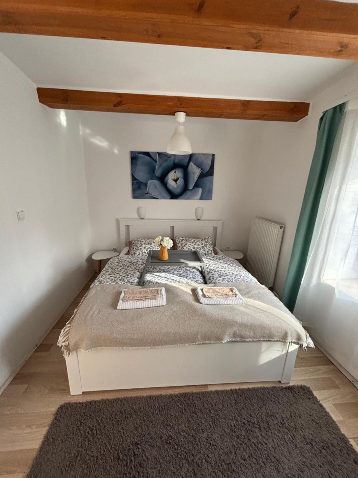 Levendula Apartmanhaz Badacsonytomaj Zewnętrze zdjęcie